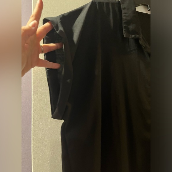 Black button front roll cap sleeve blouse - Picture 2 of 4